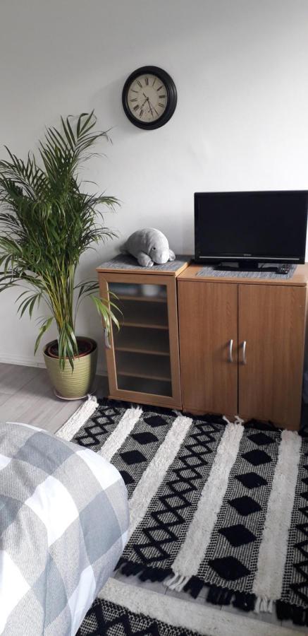 7, Cranehouse Brangbourne Road One Big Double Room Available On Reasonable Price, Shared Flat 런던 외부 사진